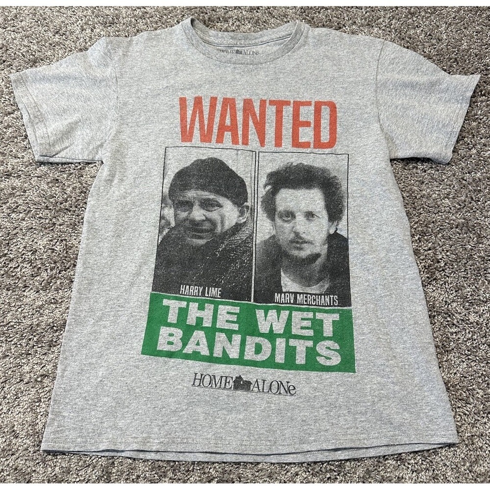 Home Alone Harry and Marv Wet Bandits "Wanted Poster" Men's S Graphic Tee Shirt